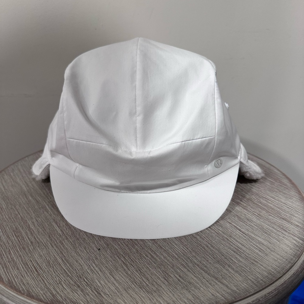 Lululemon Wunder Puff Fleece Trapper Hat